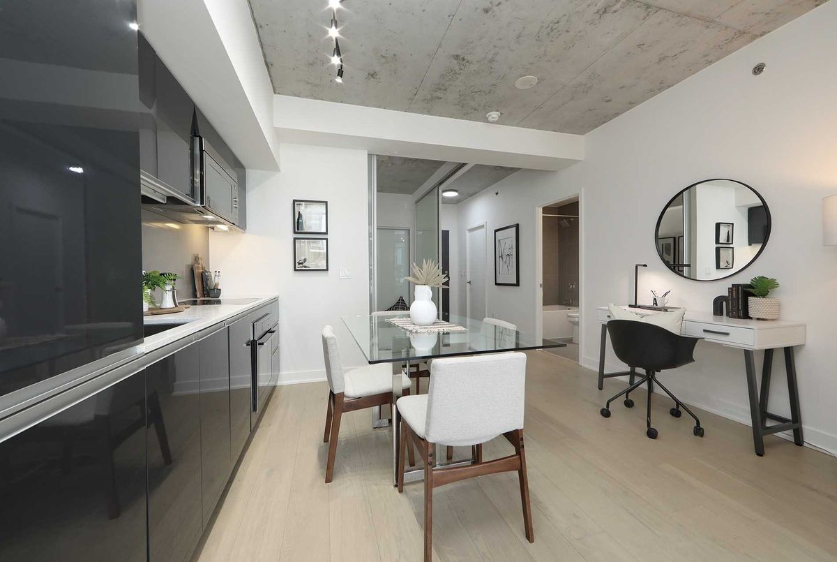 526-20 Minowan Miikan Lane 526-20 Minowan Miikan Lane Toronto