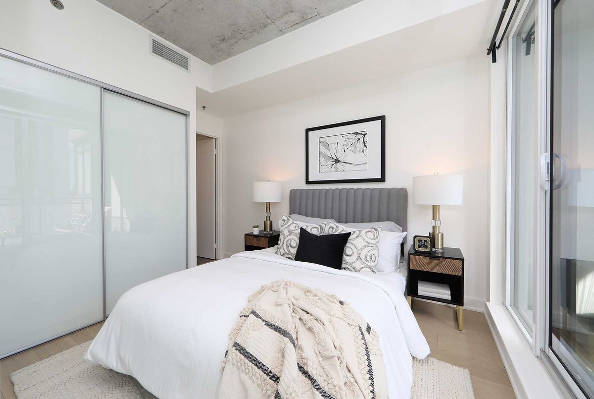 526-20 Minowan Miikan Lane 526-20 Minowan Miikan Lane Toronto