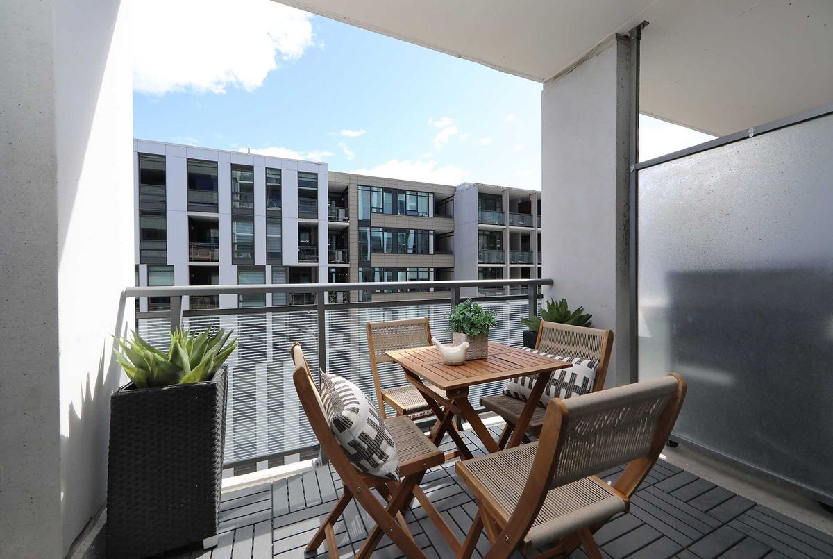 526-20 Minowan Miikan Lane 526-20 Minowan Miikan Lane Toronto