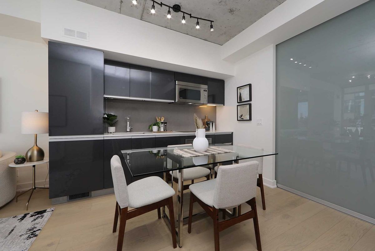 526-20 Minowan Miikan Lane 526-20 Minowan Miikan Lane Toronto