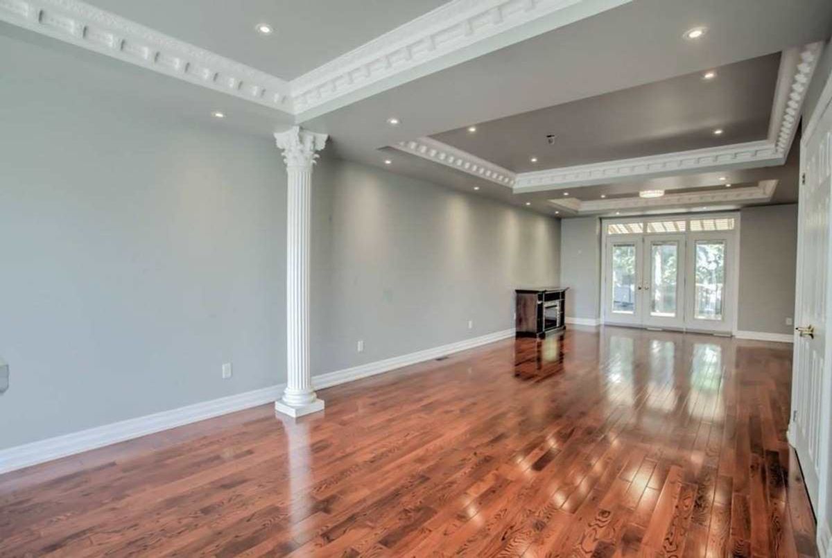 20 Maxome Avenue 20 Maxome Avenue Toronto C14