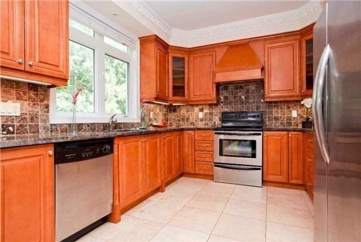 20 Maxome Avenue 20 Maxome Avenue Toronto C14