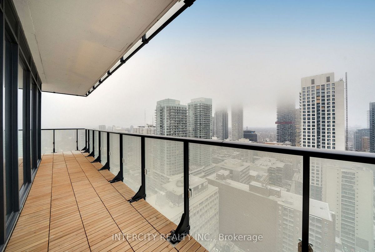 img-gallery