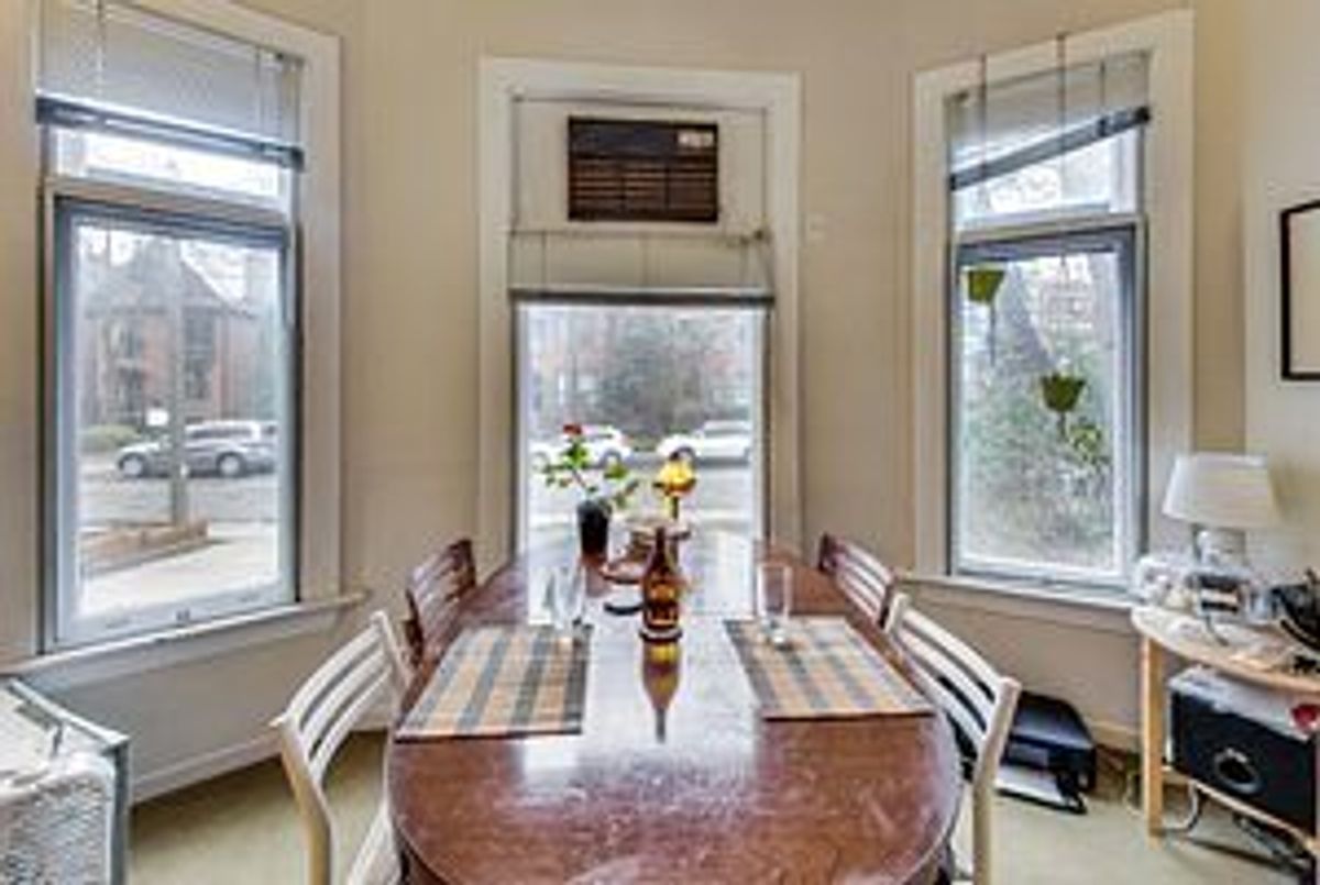 72 Walmer Road 72 Walmer Road Toronto C02