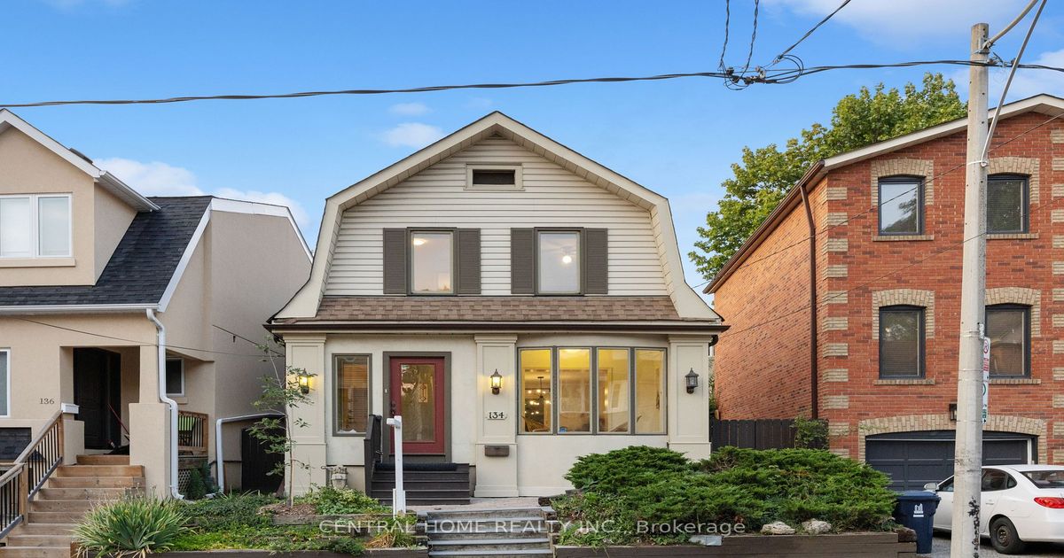 134 Helendale Avenue Toronto C03