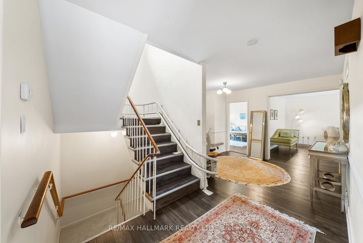 86 Bannatyne Drive 86 Bannatyne Drive Toronto C12