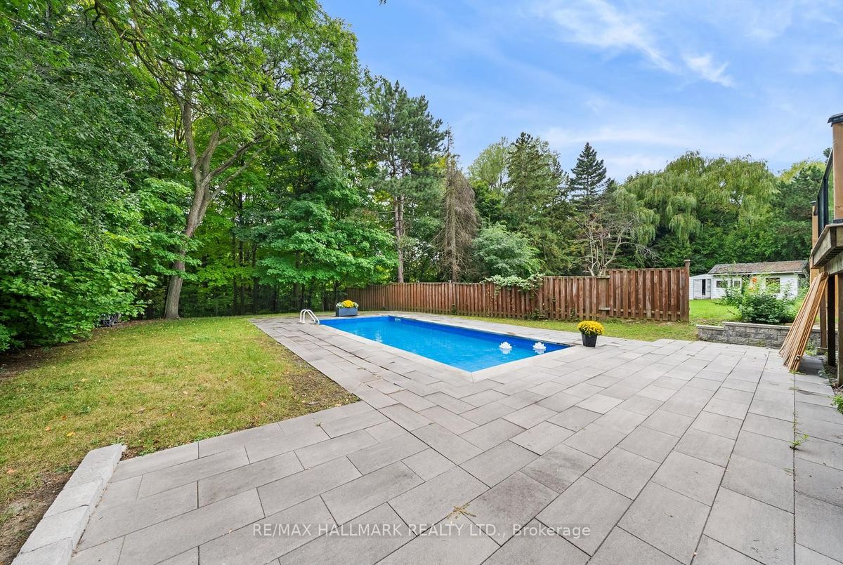 86 Bannatyne Drive 86 Bannatyne Drive Toronto C12