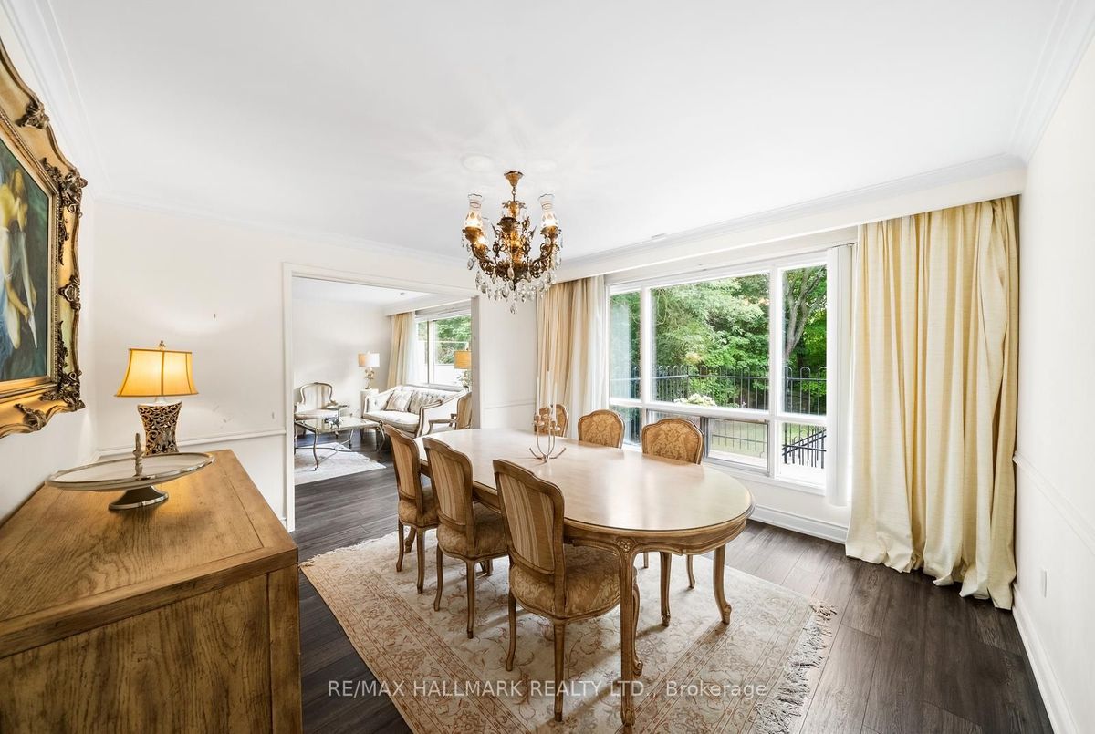 86 Bannatyne Drive 86 Bannatyne Drive Toronto C12