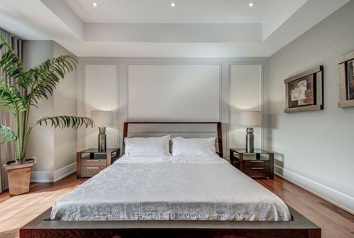 149 Kingsdale Avenue 149 Kingsdale Avenue Toronto C14