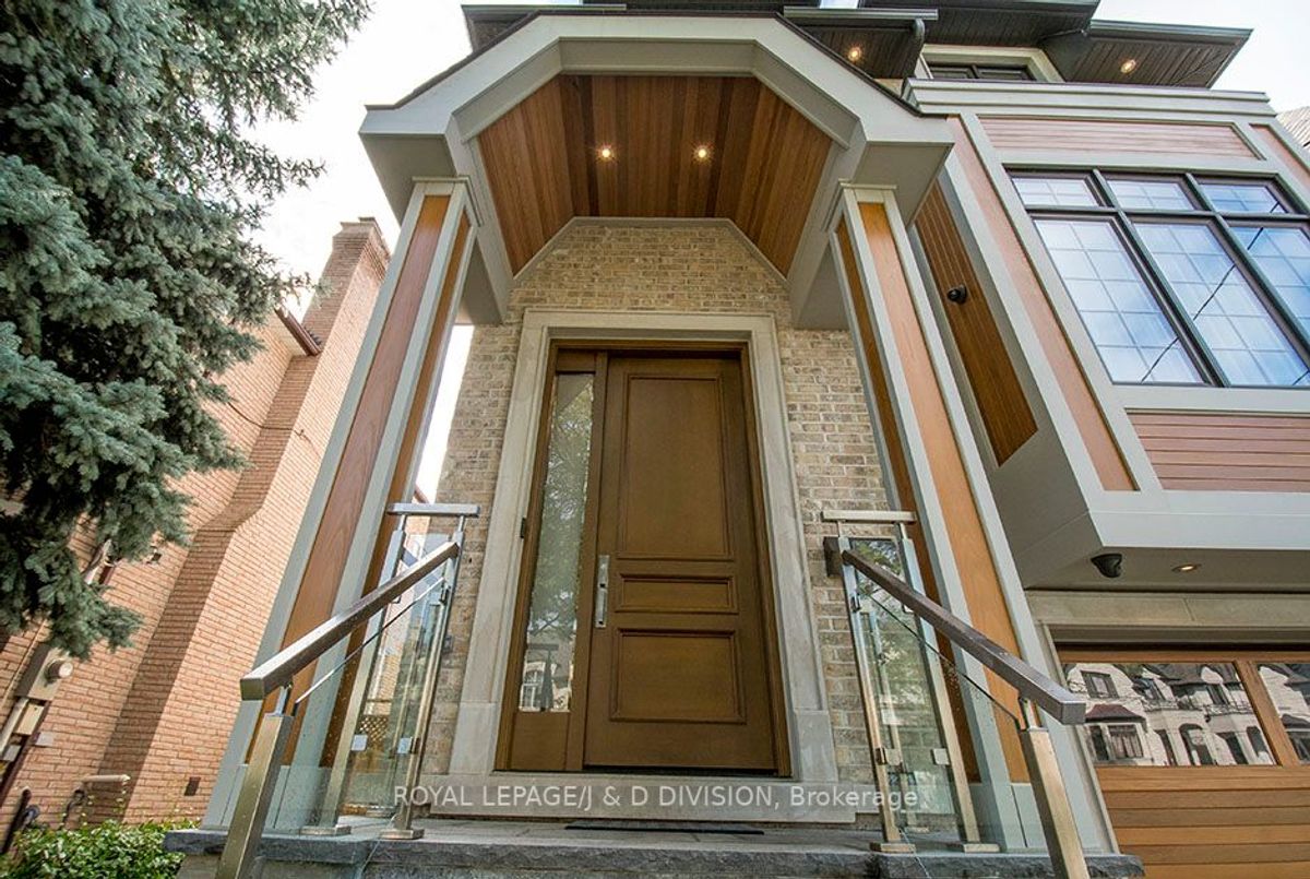 149 Kingsdale Avenue 149 Kingsdale Avenue Toronto C14