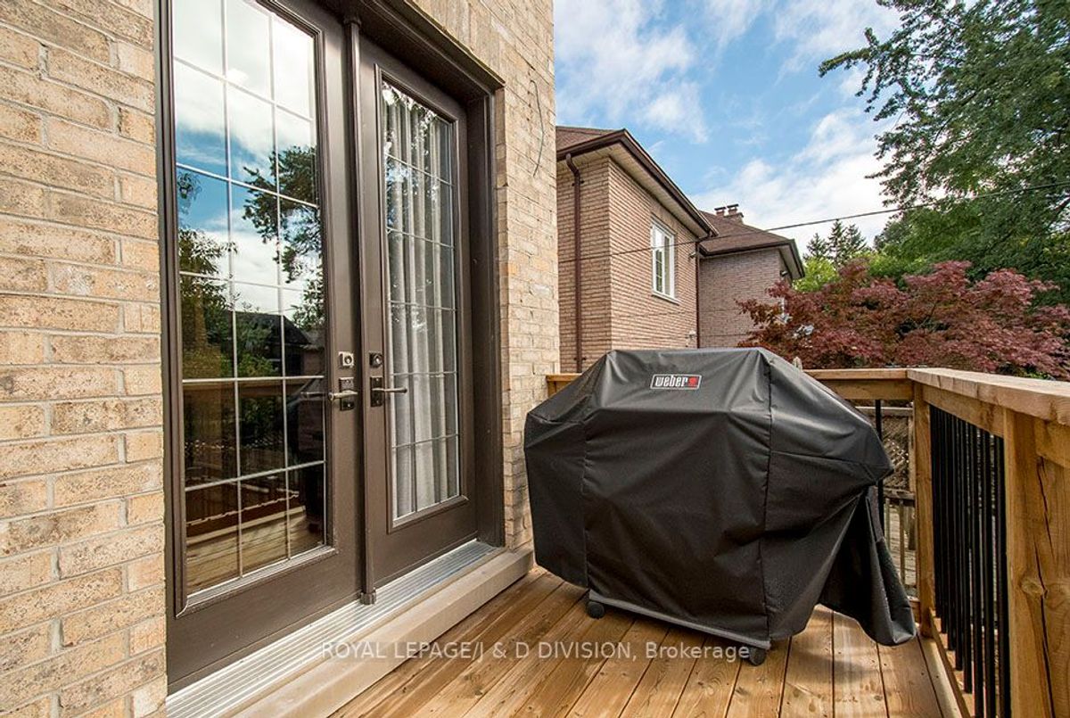 149 Kingsdale Avenue 149 Kingsdale Avenue Toronto C14