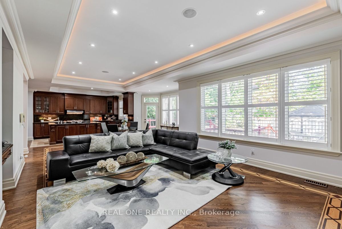 308 Empress Ave 308 Empress Ave Toronto
