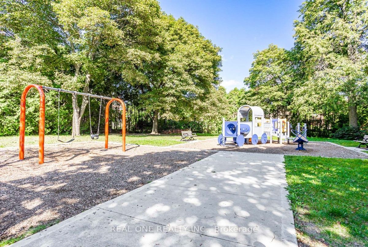 308 Empress Ave 308 Empress Ave Toronto