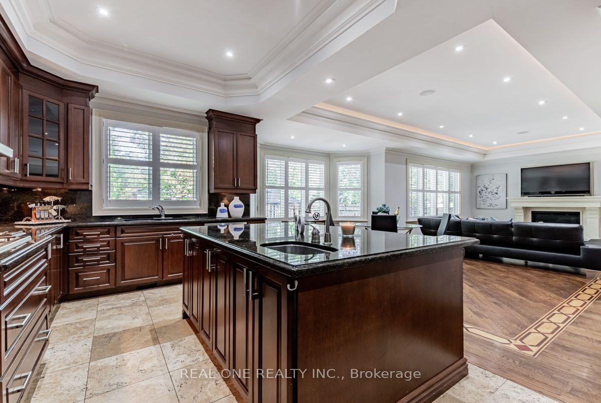 308 Empress Ave 308 Empress Ave Toronto