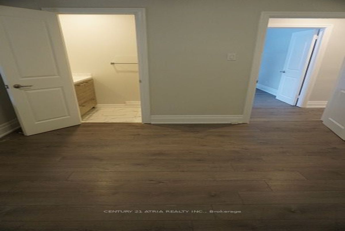 57 Athabaska Ave 57 Athabaska Ave Toronto