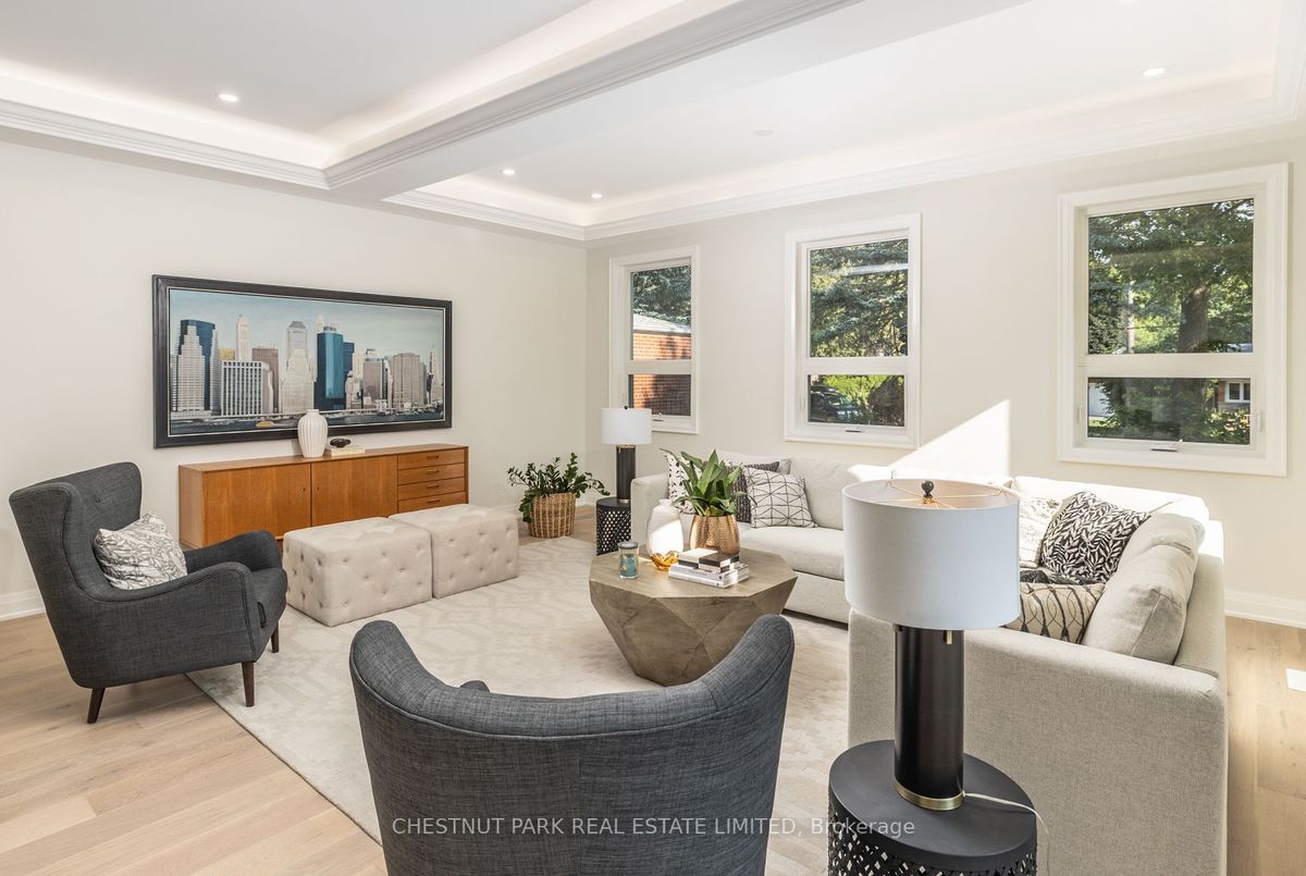 10 Gustav Crescent 10 Gustav Crescent Toronto C14