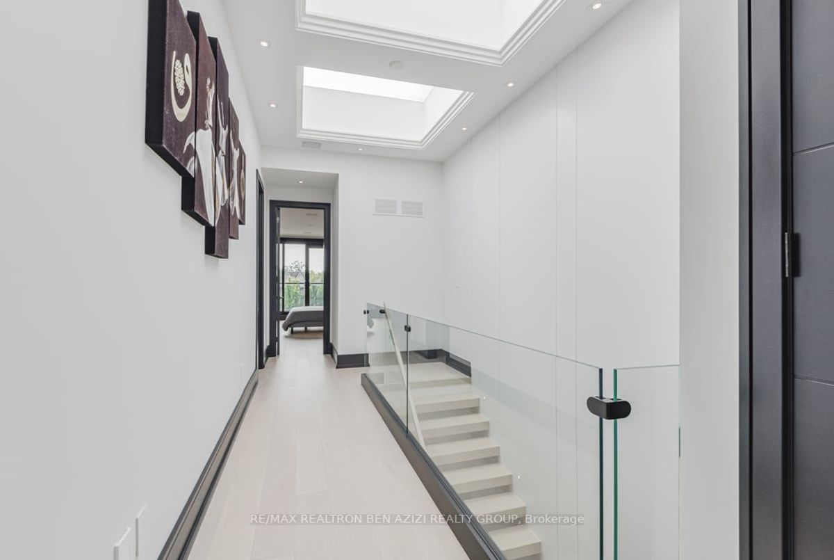 img-gallery
