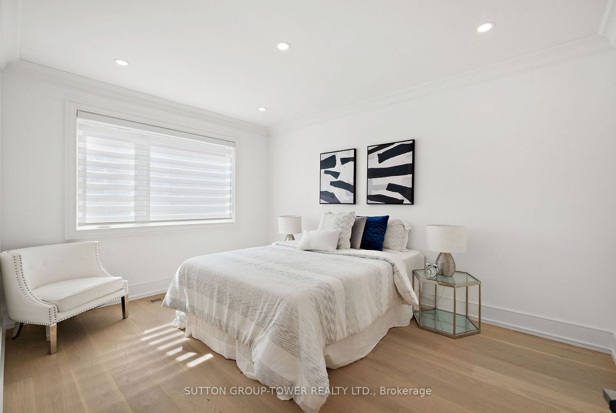 11 Bunty Lane 11 Bunty Lane Toronto C15