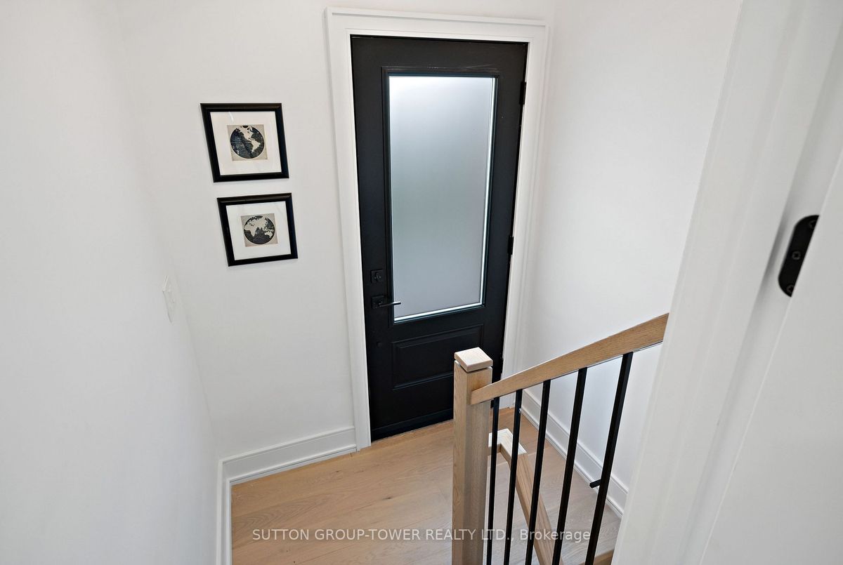 11 Bunty Lane 11 Bunty Lane Toronto C15