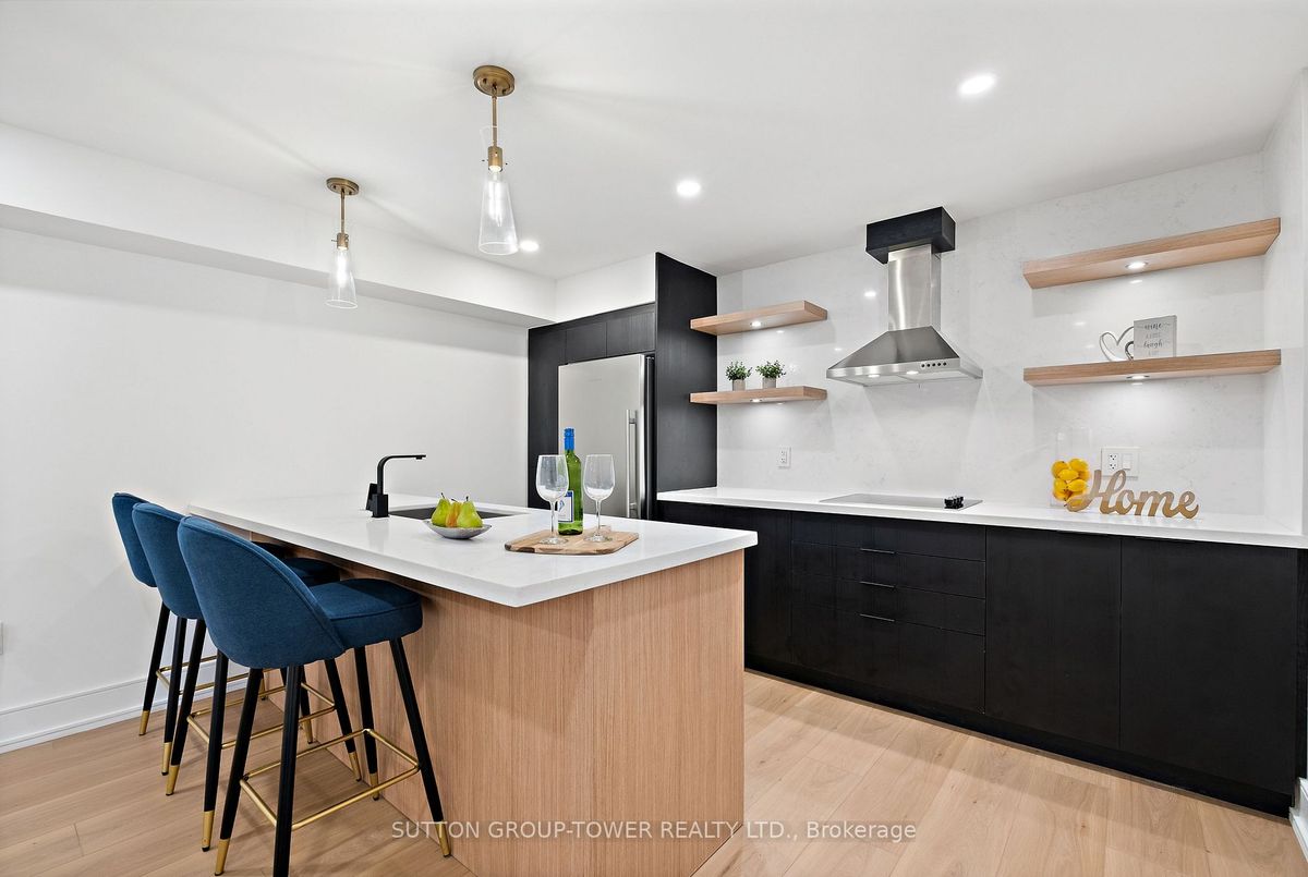 11 Bunty Lane 11 Bunty Lane Toronto C15