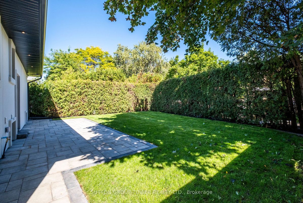 11 Bunty Lane 11 Bunty Lane Toronto C15