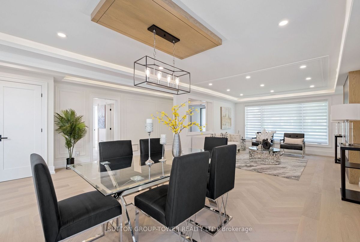 11 Bunty Lane 11 Bunty Lane Toronto C15