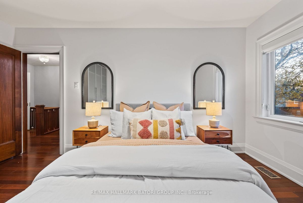 98 Castle Knock Road 98 Castle Knock Road Toronto C04