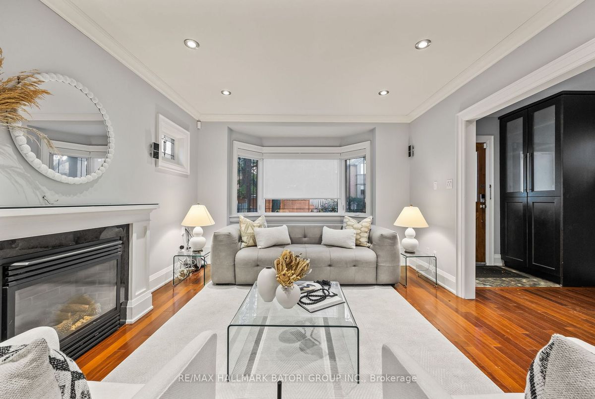 98 Castle Knock Road 98 Castle Knock Road Toronto C04