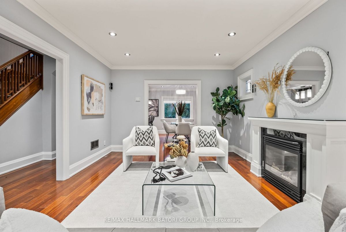 98 Castle Knock Road 98 Castle Knock Road Toronto C04