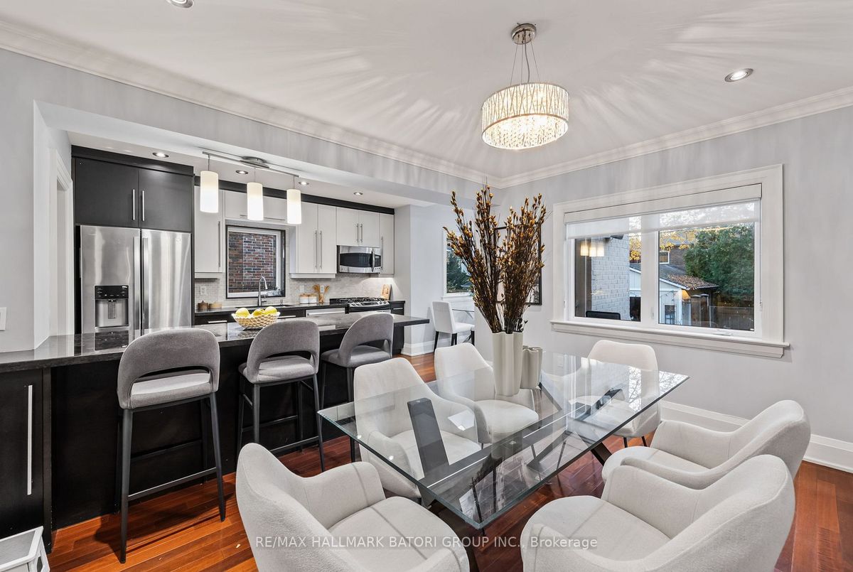 98 Castle Knock Road 98 Castle Knock Road Toronto C04