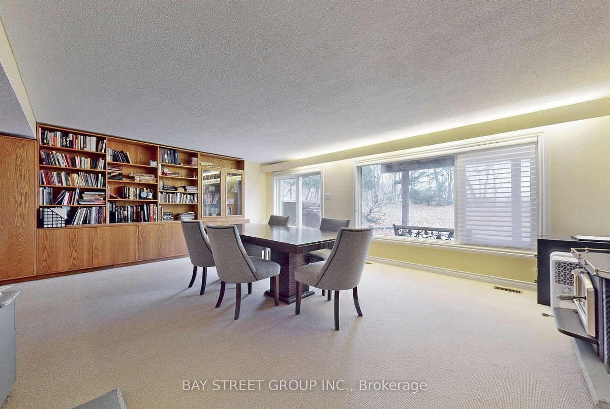 20 Restwell Cres 20 Restwell Cres Toronto