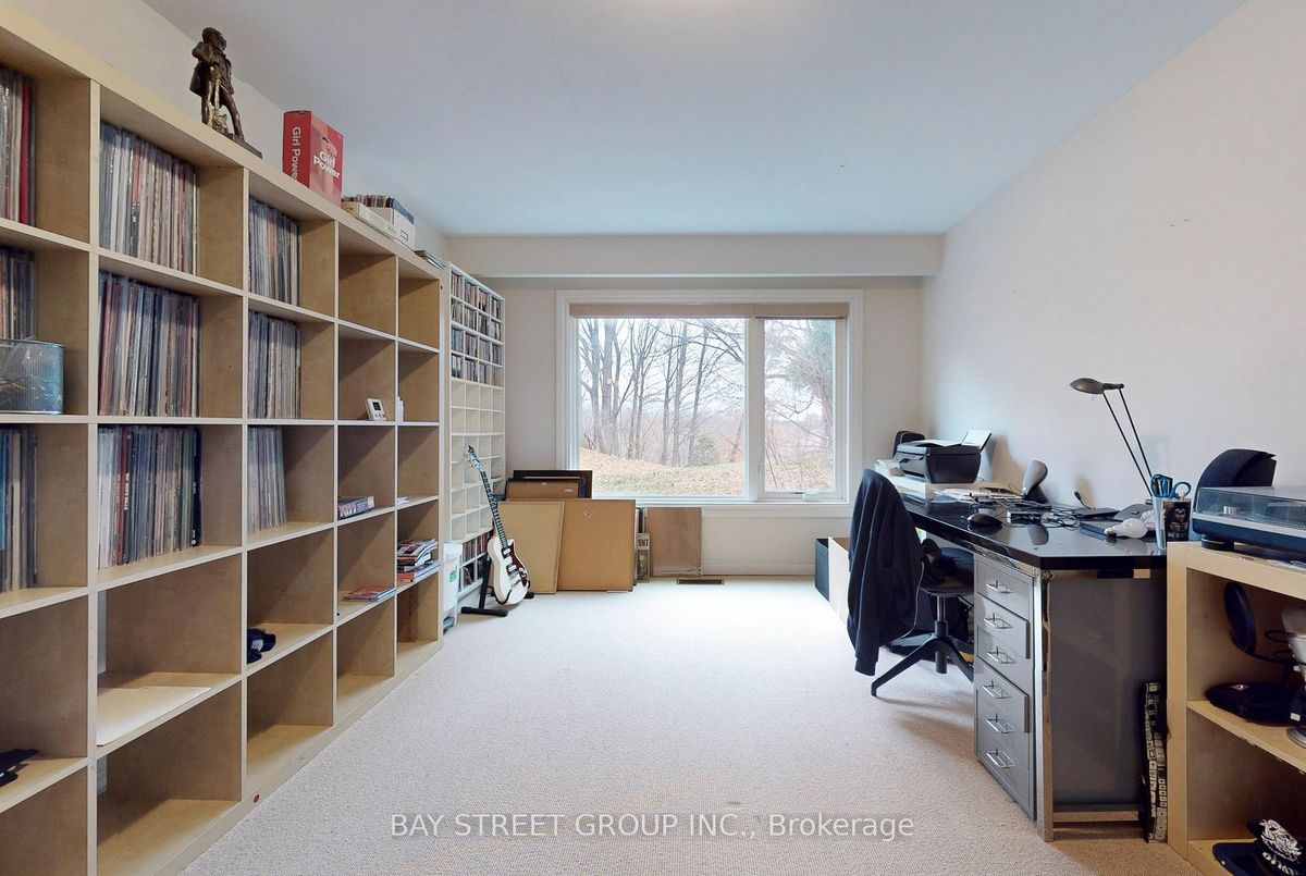 20 Restwell Cres 20 Restwell Cres Toronto
