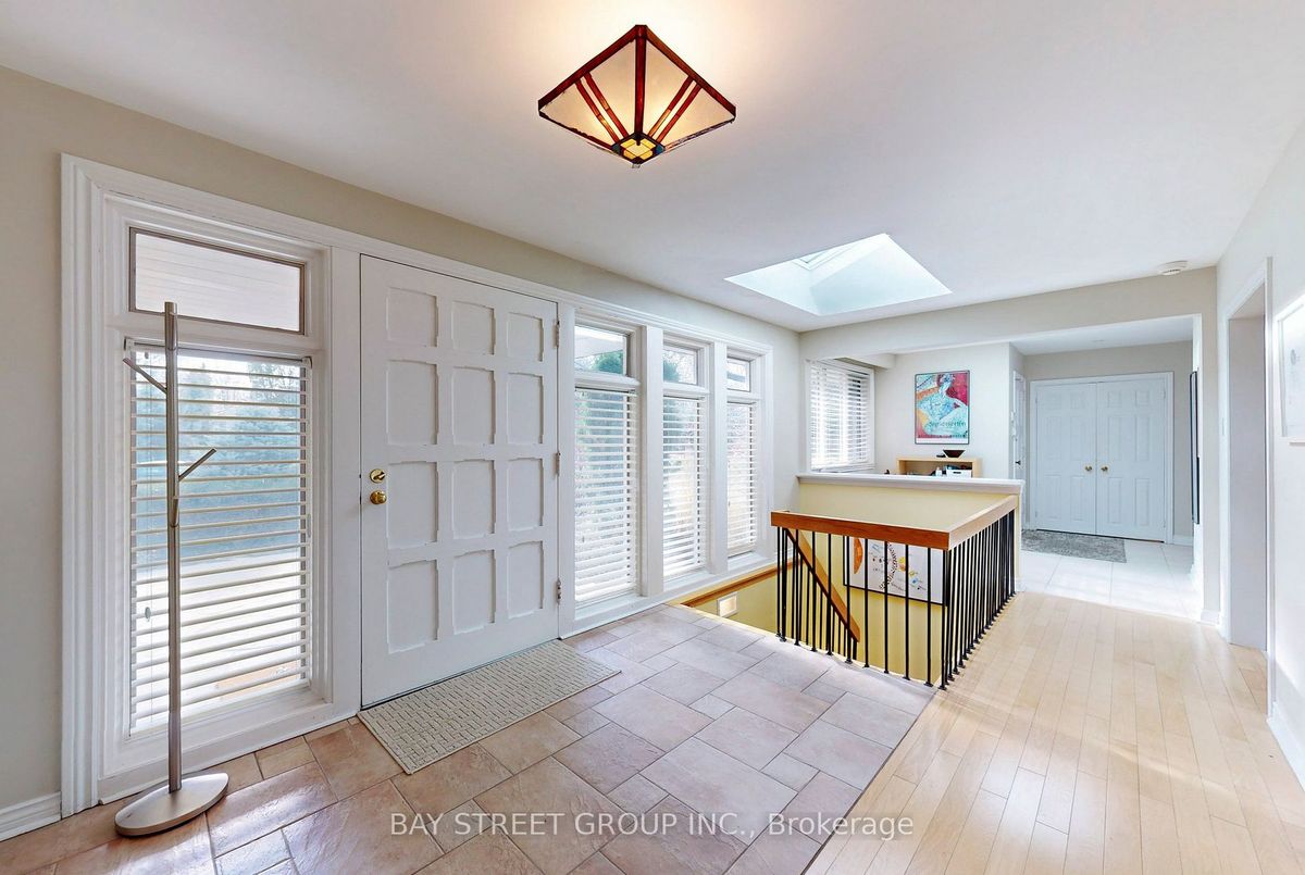 20 Restwell Cres 20 Restwell Cres Toronto