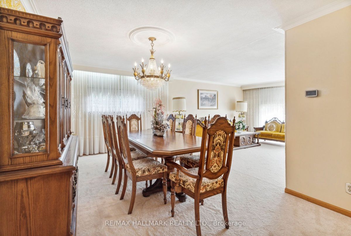 94 Pemberton Avenue 94 Pemberton Avenue Toronto C14