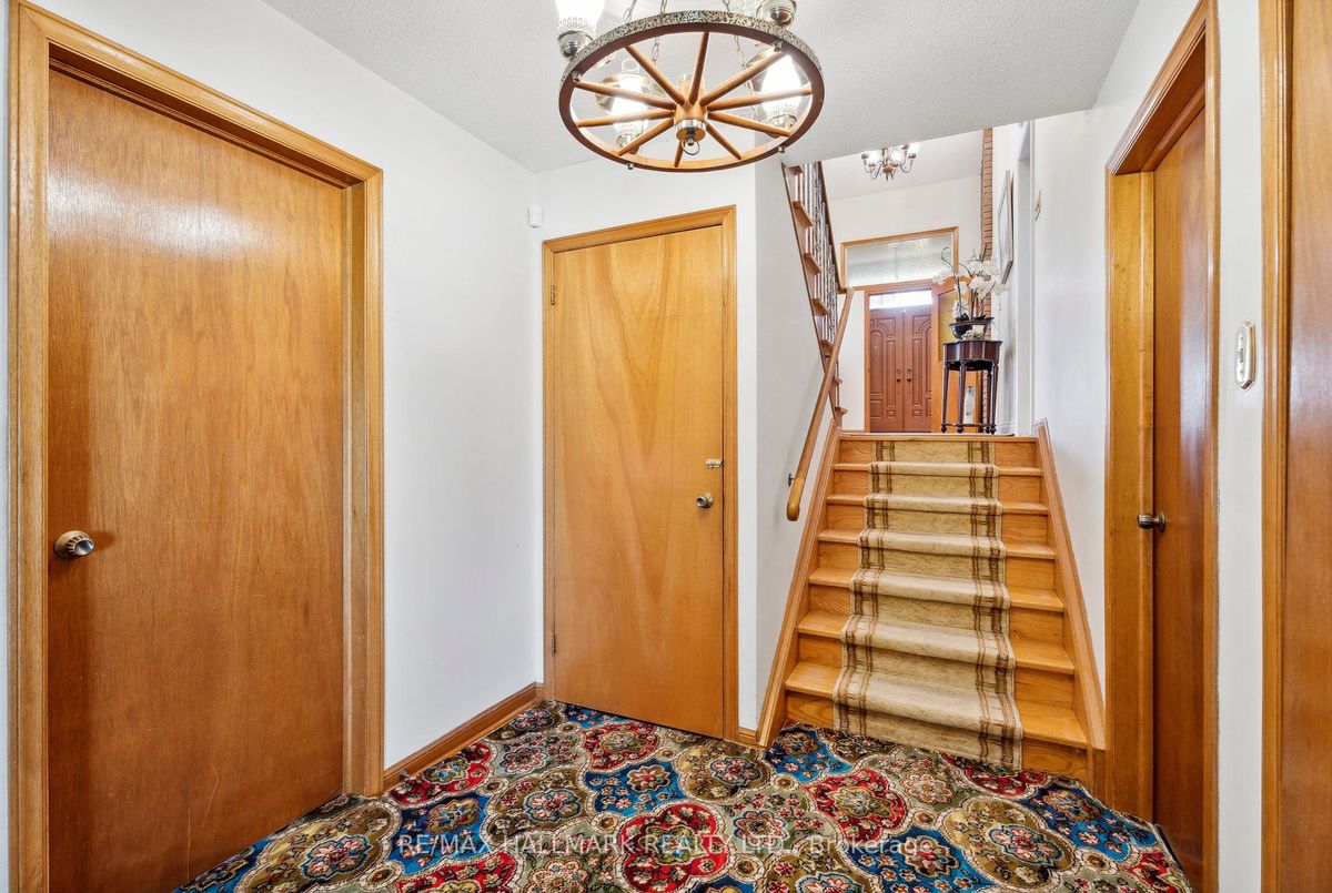 94 Pemberton Avenue 94 Pemberton Avenue Toronto C14