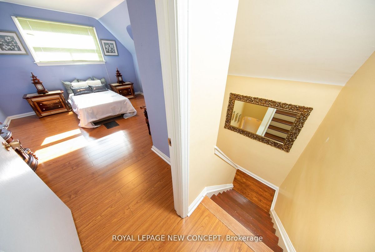 205 Finch Avenue W 205 Finch Avenue W Toronto C07