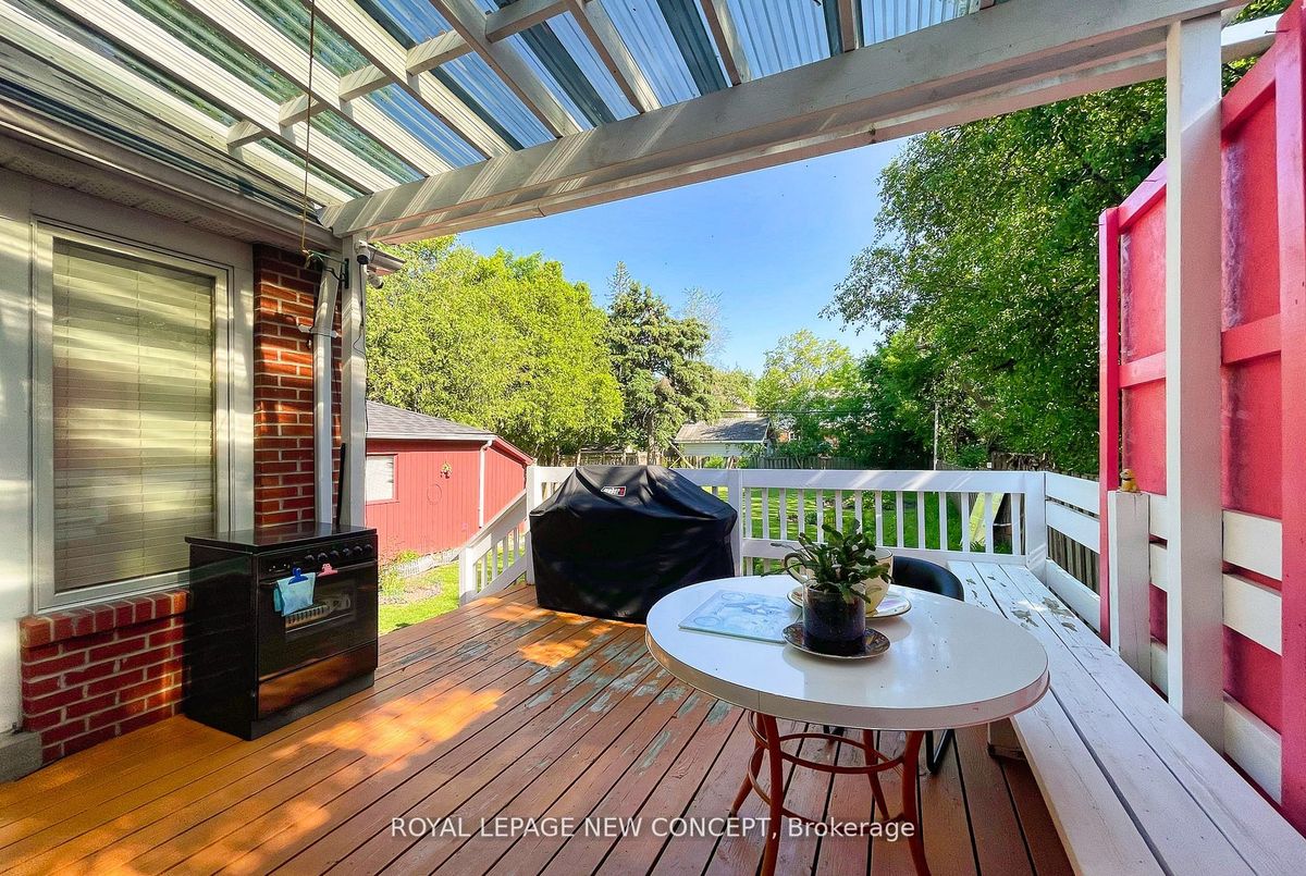 205 Finch Avenue W 205 Finch Avenue W Toronto C07