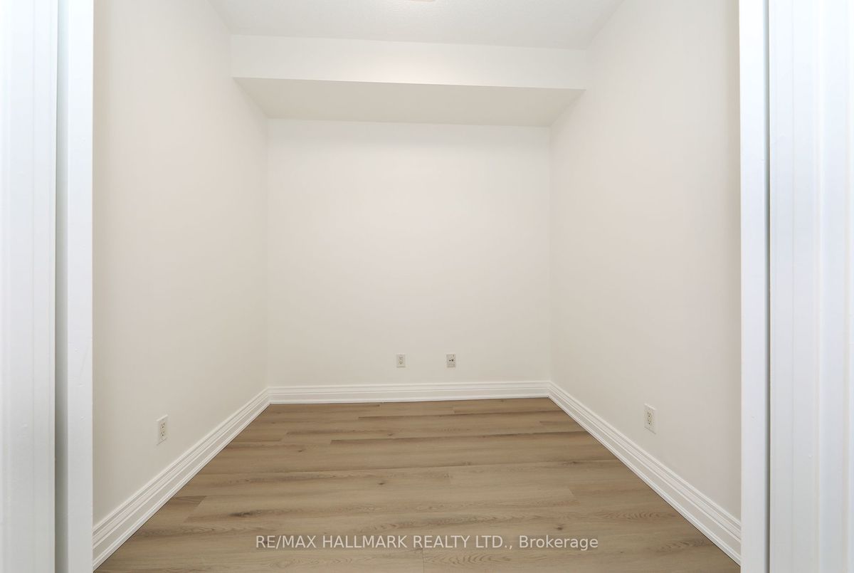 214-18 Yorkville Ave 214-18 Yorkville Ave Toronto