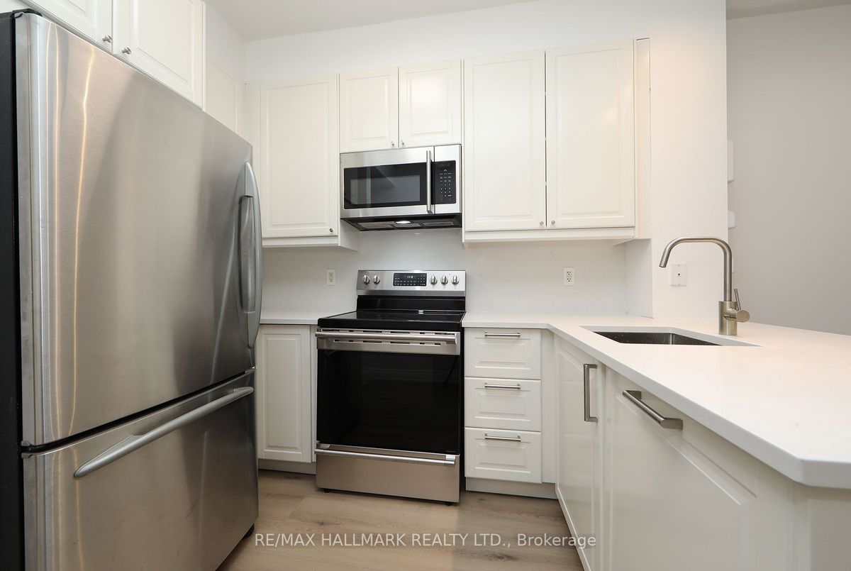 214-18 Yorkville Ave 214-18 Yorkville Ave Toronto