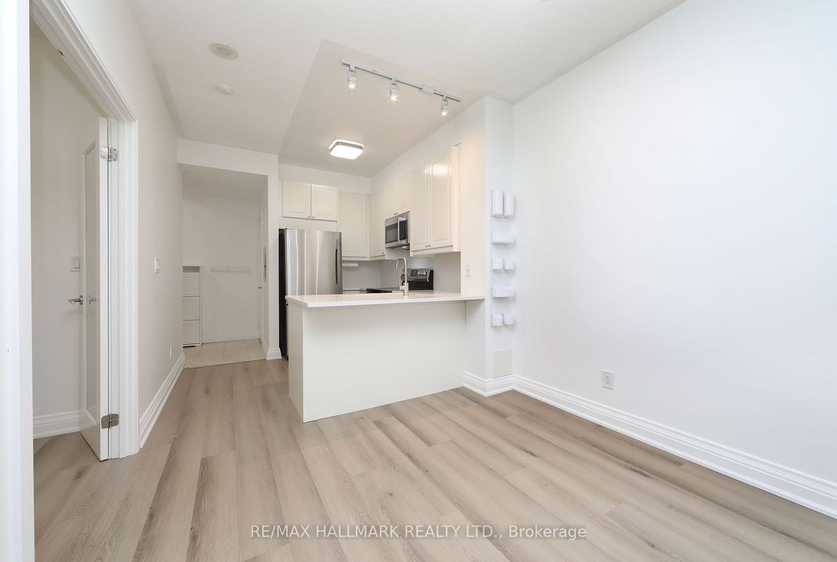 214-18 Yorkville Ave 214-18 Yorkville Ave Toronto
