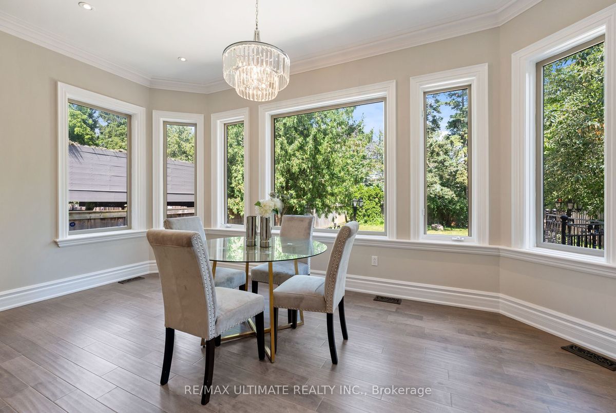 242 Parkview Avenue 242 Parkview Avenue Toronto C14