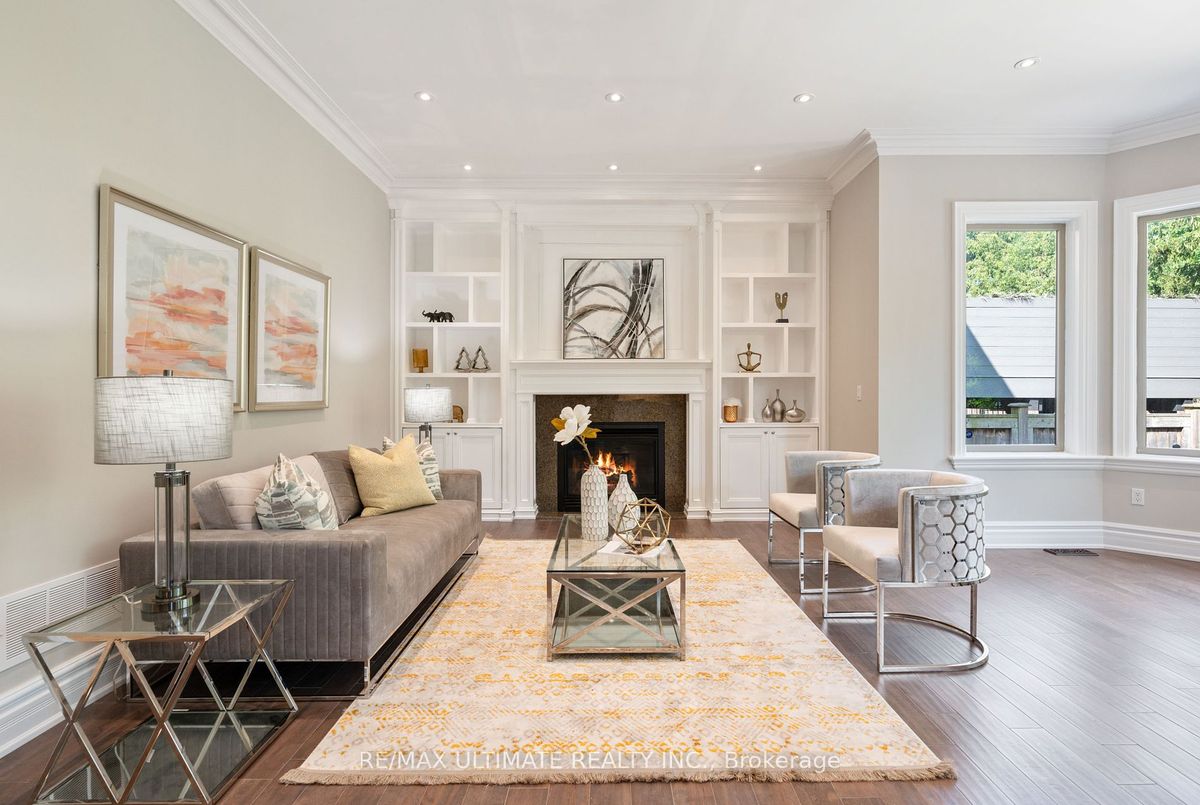 242 Parkview Avenue 242 Parkview Avenue Toronto C14