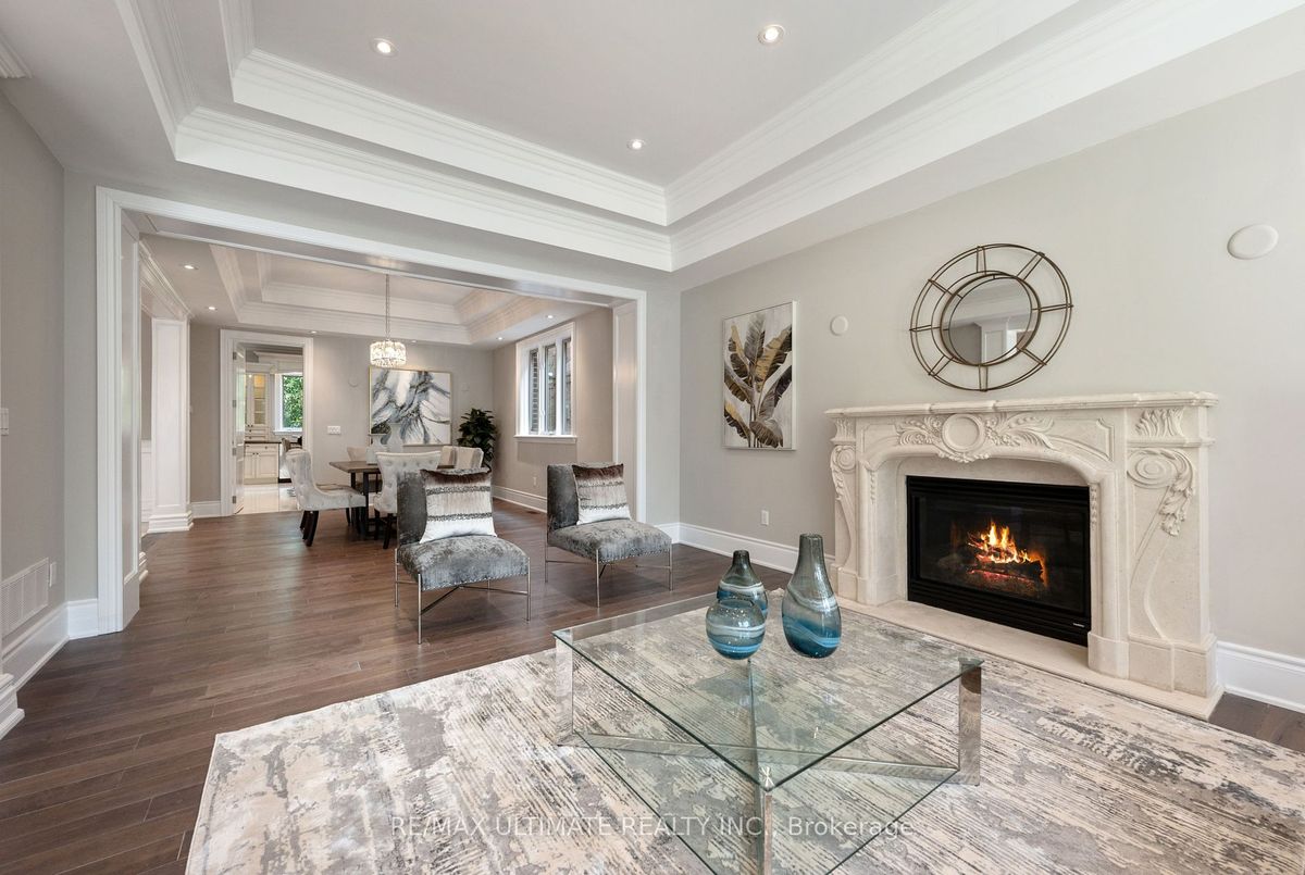 242 Parkview Avenue 242 Parkview Avenue Toronto C14