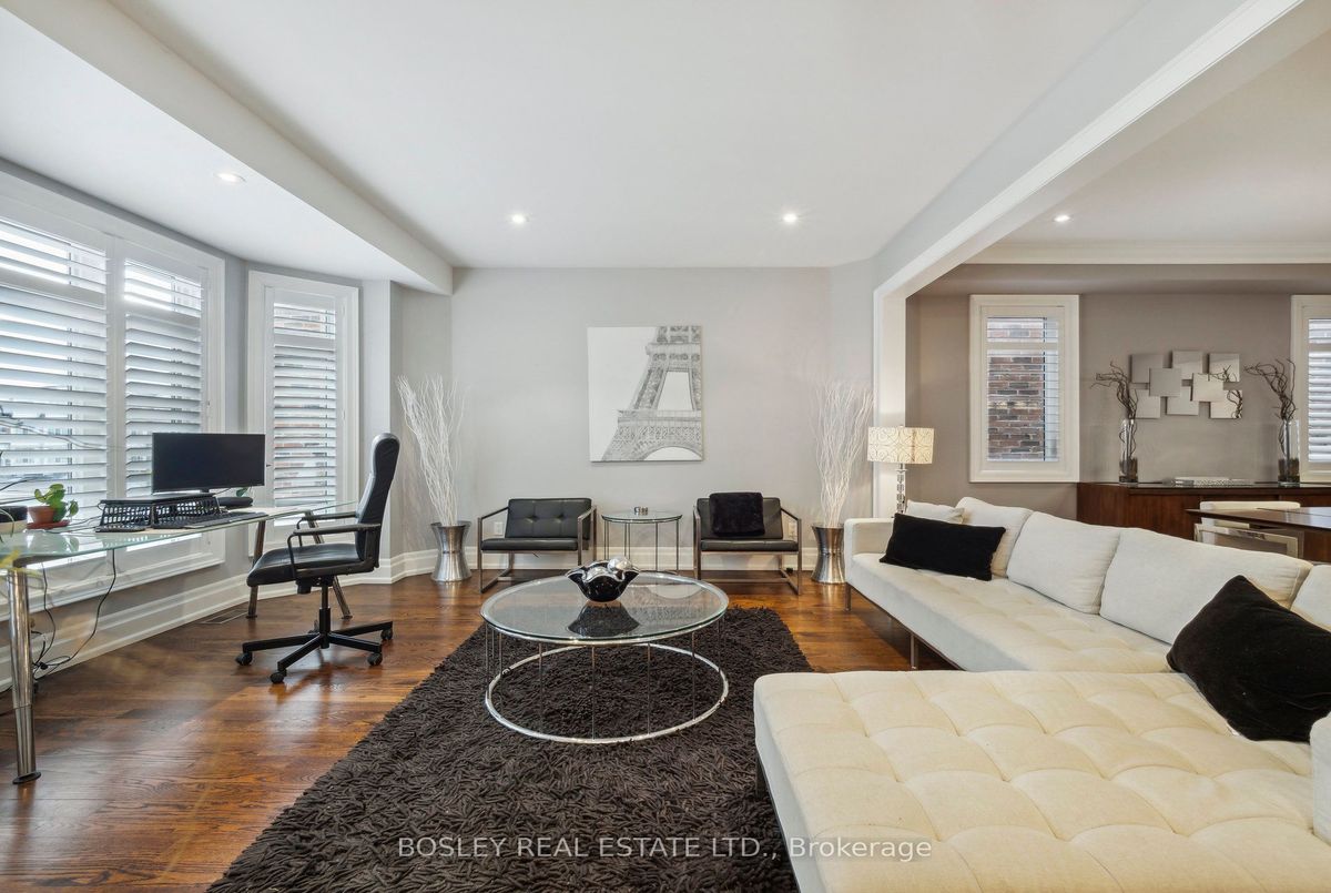 44 Churchill Avenue 44 Churchill Avenue Toronto C07