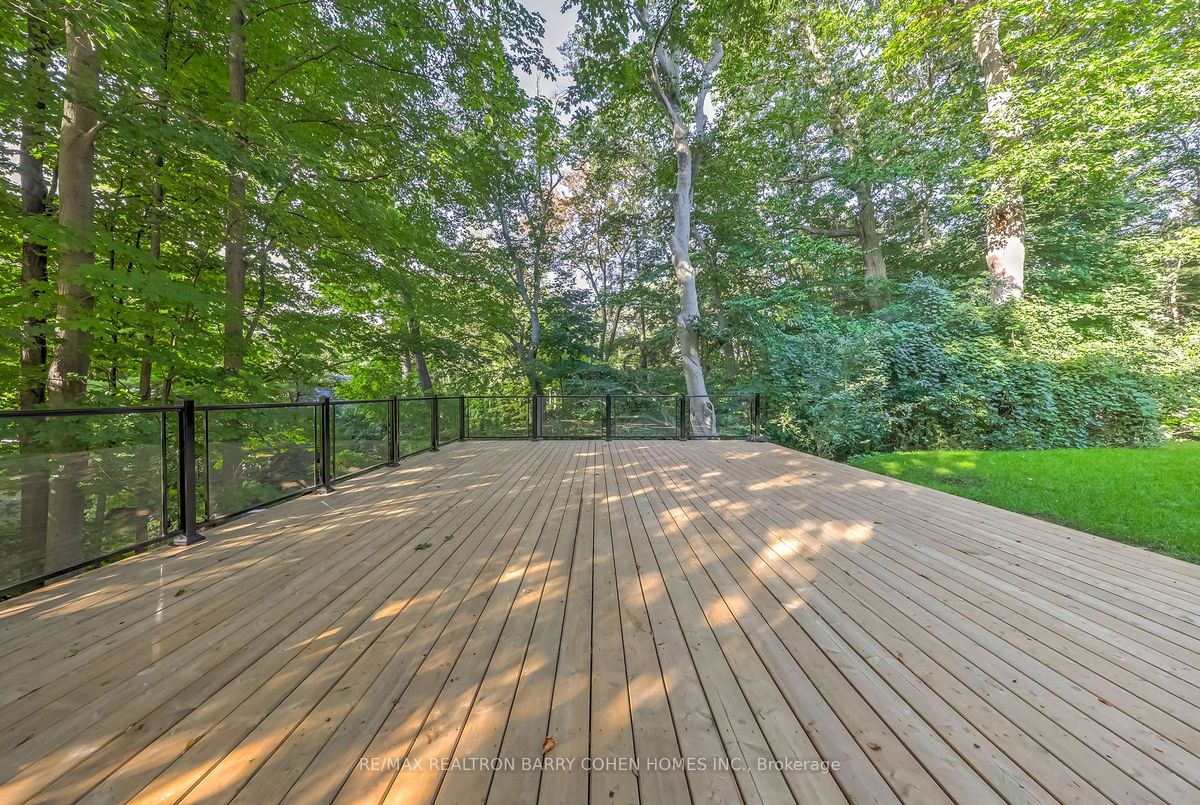 17 Artinger Court 17 Artinger Court Toronto C13