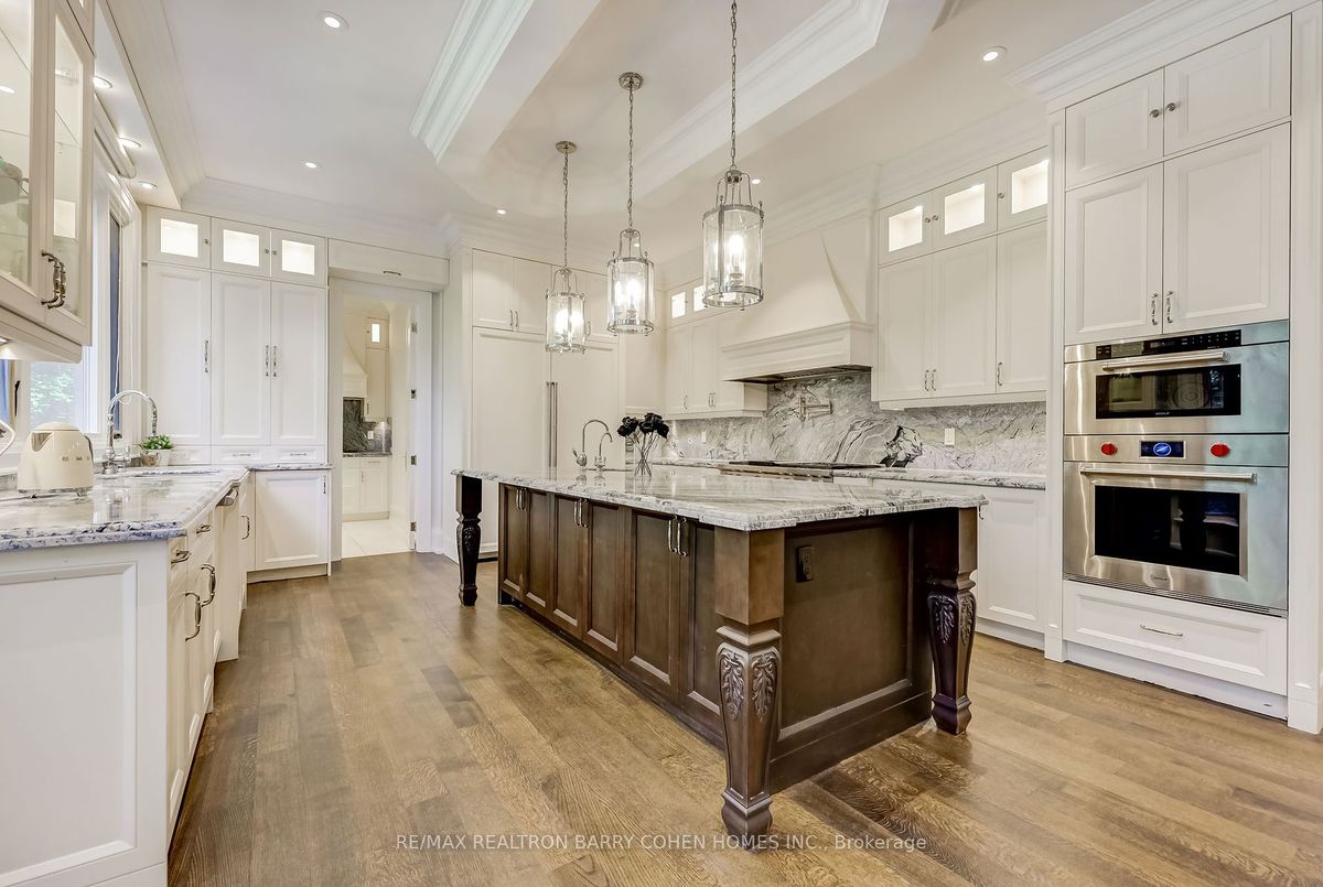 17 Artinger Court 17 Artinger Court Toronto C13