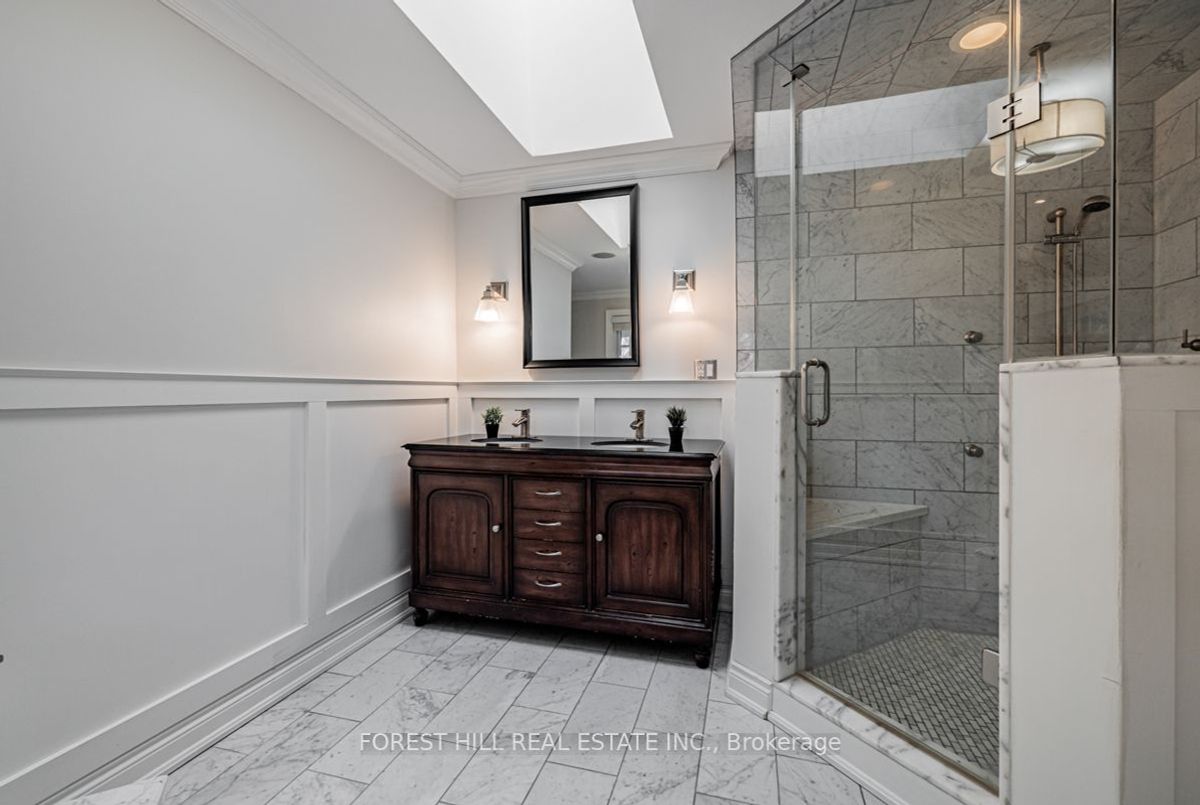 42 Heathview Avenue 42 Heathview Avenue Toronto C15