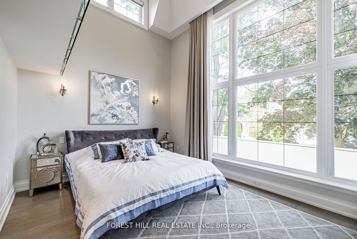 61 Hawksbury Drive 61 Hawksbury Drive Toronto C15