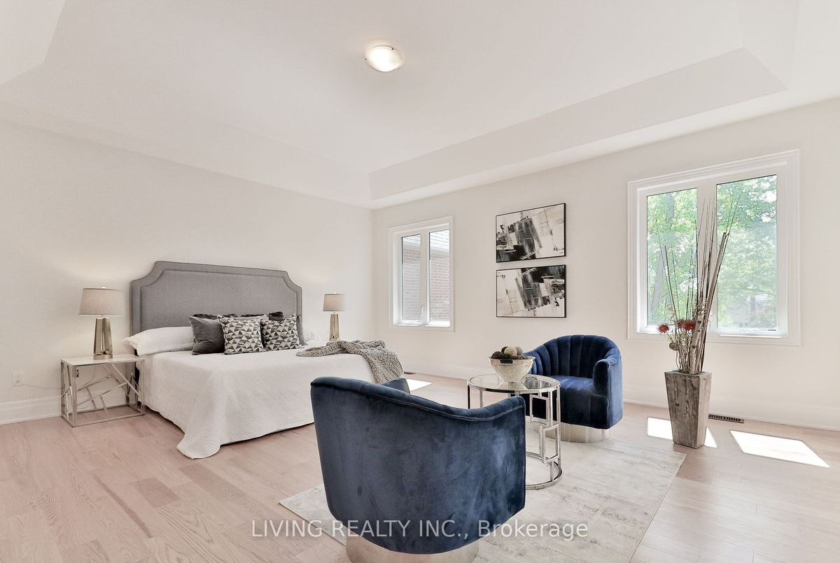 16 Becky Cheung Court 16 Becky Cheung Court Toronto C14