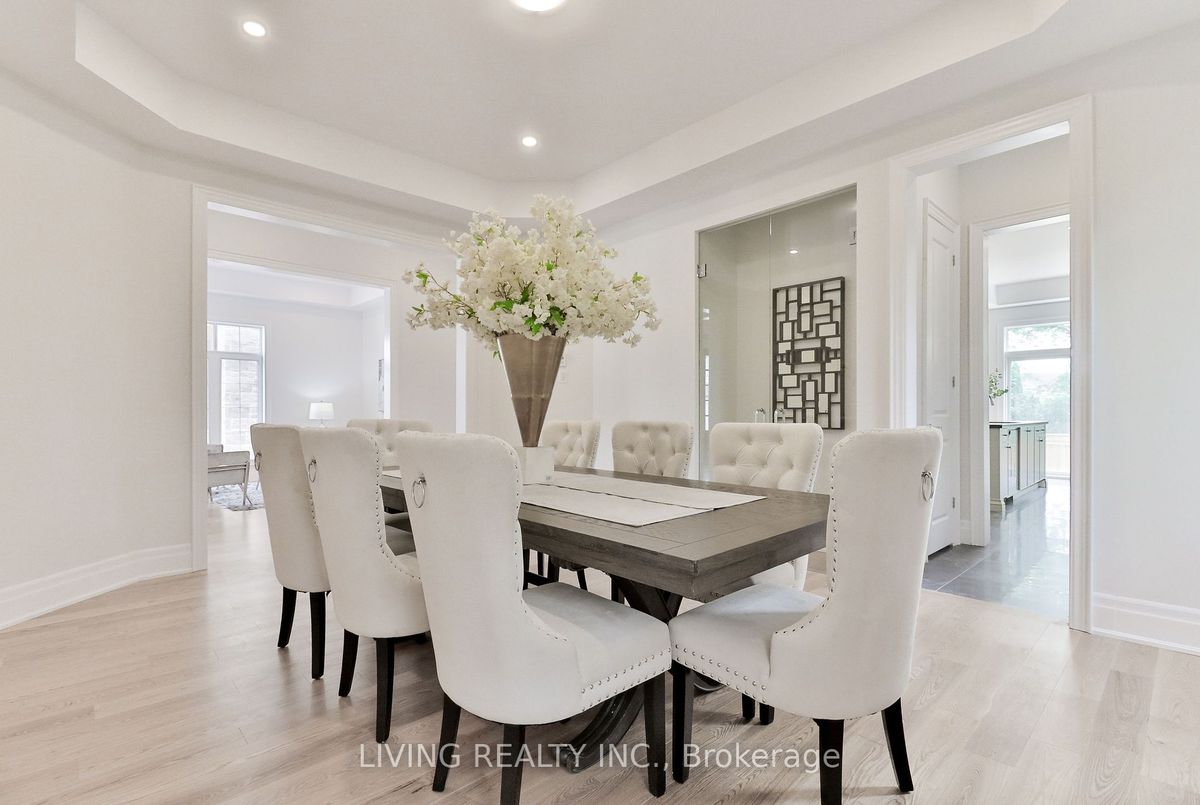 16 Becky Cheung Court 16 Becky Cheung Court Toronto C14